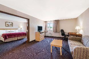 Room #109342118 at Pottsville Inn