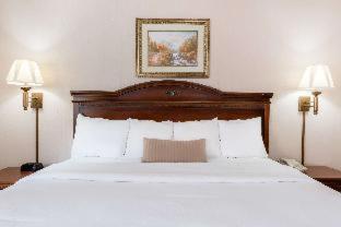 Room #109342119 at Pottsville Inn