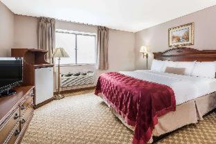 Room #109342119 at Pottsville Inn