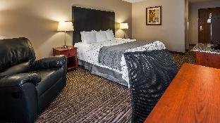 Room #73296211 at Best Western Park Oasis Inn