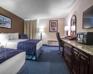 Room #24654508 at Quality Inn Schaumburg - Chicago near the Mall