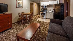 Room #73296216 at Best Western Park Oasis Inn