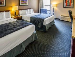Room #24654508 at Quality Inn Schaumburg - Chicago near the Mall
