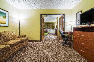 Room #35256009 at AmericInn by Wyndham Sioux Falls