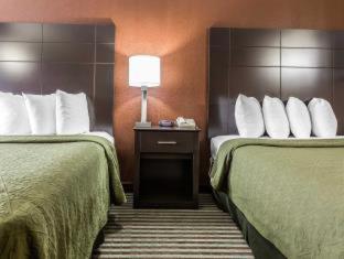 Room #62209607 at Quality Inn Mount Vernon, IL