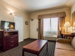 Room #48905711 at Quality Inn Temecula Valley Wine Country