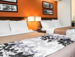 Room #49236008 at Quality Inn Bridgeport - Clarksburg