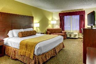 Room #53235330 at Best Western Seneca-Clemson