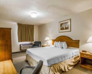 Room #48936414 at Americas Best Value Inn Torrington CT