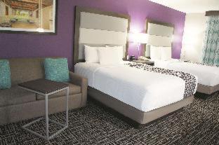 Room #46625812 at La Quinta Inn & Suites by Wyndham Pharr North McAllen