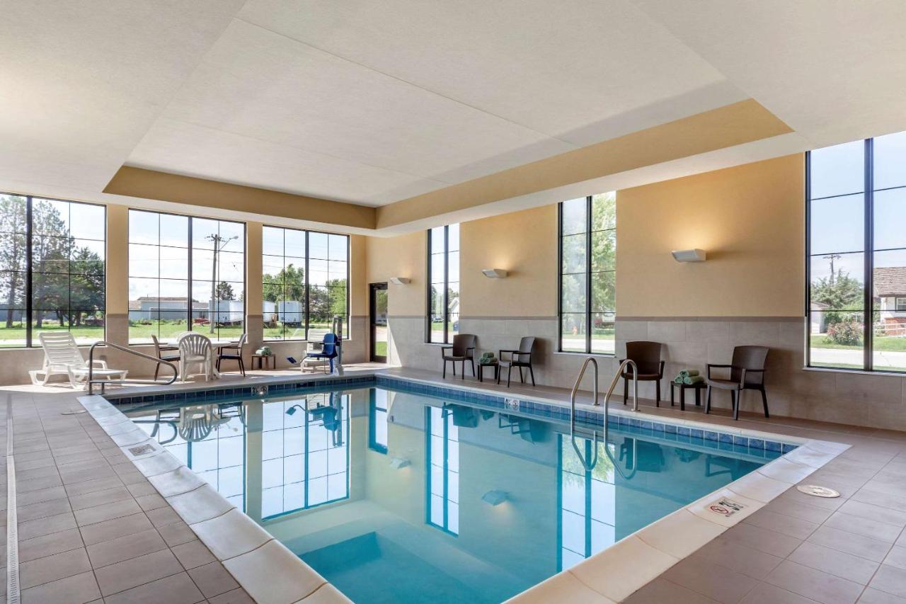  | Comfort Suites Grand Island