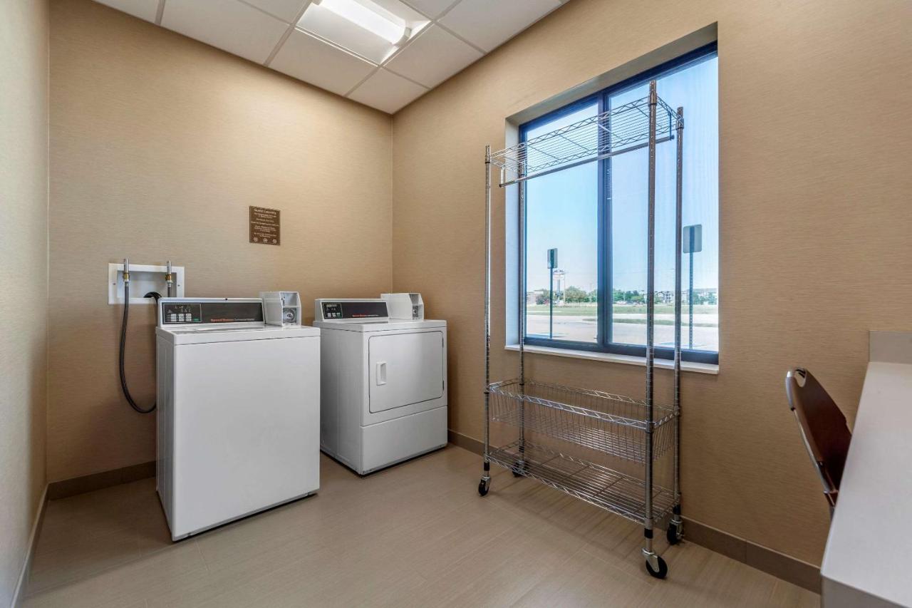  | Comfort Suites Grand Island