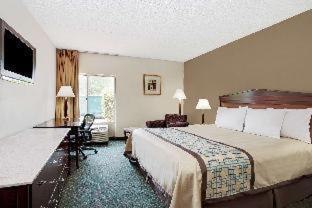 Room #39973815 at Days Inn by Wyndham Newport News City Center Oyster Point