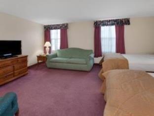 Room #34397522 at The Hotel Ojibway, Trademark Collection by Wyndham