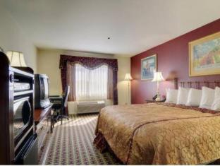 Room #33280114 at Best Western Oakbrook Inn