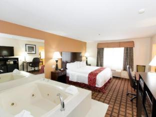 Room #33280116 at Best Western Oakbrook Inn