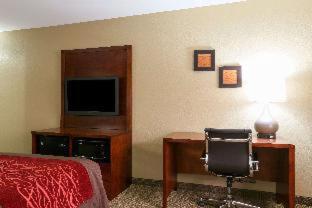 Room #48875513 at Comfort Inn & Suites Leeds I-20