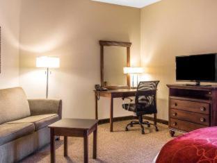Room #27632606 at Spark by Hilton Pelham Birmingham I 65