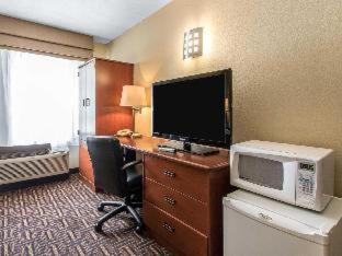 Room #5940105 at The Douillet by Demeure Hotels