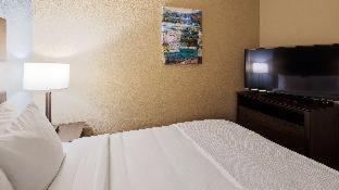Room #105637029 at Best Western Golden Spike Inn & Suites