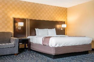 Room #2232010 at Quality Inn & Suites Mall of America - MSP Airport