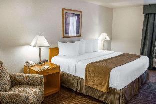 Room #49225908 at Quality Inn & Suites Longview Kelso