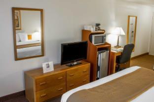 Room #49225909 at Quality Inn & Suites Longview Kelso