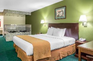 Room #49084708 at ATLANTIC INN