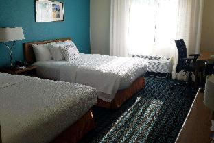 Room #26951913 at Spark by Hilton Moline Quad Cities