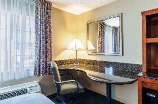 Room #49022707 at Quality Inn Chicopee - Springfield