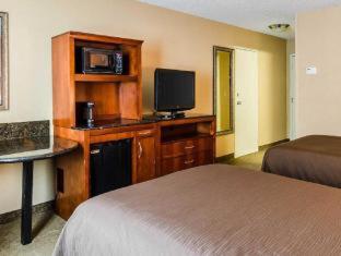 Room #49022707 at Quality Inn Chicopee - Springfield