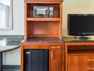 Room #49022707 at Quality Inn Chicopee - Springfield