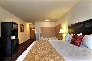 Room #37514010 at Best Western Legacy Inn & Suites Beloit/South Beloit