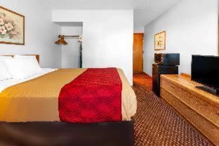 Room #303873643 at Travelodge by Wyndham Escanaba
