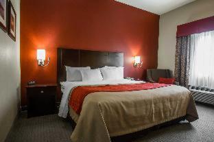 Room #4548506 at Wingate by Wyndham Biloxi/Ocean Springs
