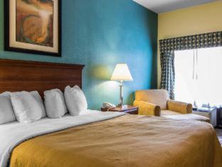 Room #2279119 at Baymont by Wyndham Memphis I-40