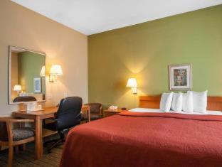 Room #49401312 at Quality Inn Joplin I-44