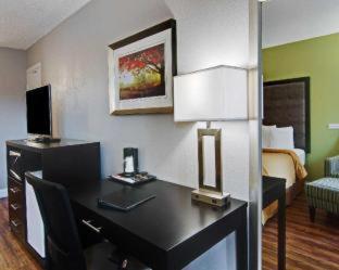 Room #30053811 at Quality Inn Roanoke Airport