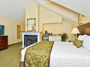 Room #42310331 at Best Western Plus Dana Point Inn-by-the-sea