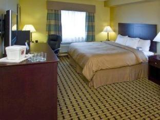 Room #18072913 at Comfort Suites Atlantic City North