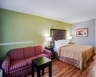 Room #30053813 at Quality Inn Roanoke Airport