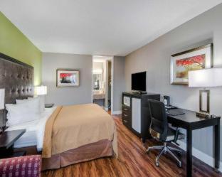 Room #30053813 at Quality Inn Roanoke Airport