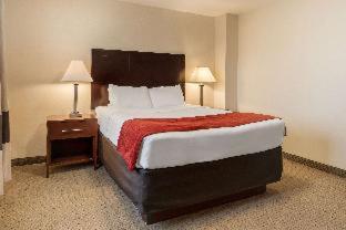Room #18072915 at Comfort Suites Atlantic City North