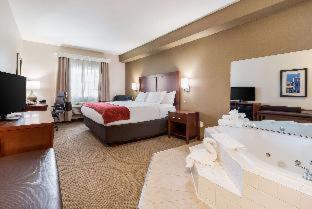 Room #18072916 at Comfort Suites Atlantic City North