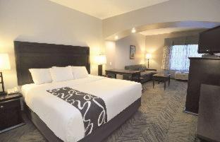 Room #46064111 at La Quinta Inn & Suites by Wyndham-Brookshire-West Katy