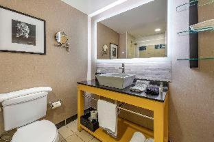 2 Queen Beds, Mobility/Hearing Accessible Suite, Roll-In Shower, Non-Smoking at Wyndham Noblesville