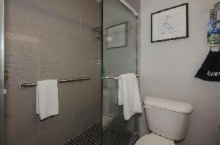 Room #240790515 at Hartford Hotel, BW Signature Collection