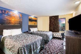 Room #17306724 at Days Inn by Wyndham Blue Springs