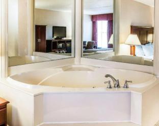 Room #5942712 at Clarion Inn and Suites Airport