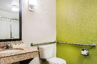 Room #27847803 at Sleep Inn & Suites Dothan North